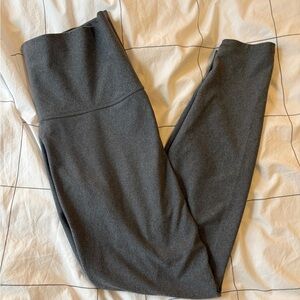 Old Navy Medium Active Gray Leggings